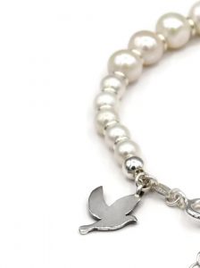 pearl braclet with doves